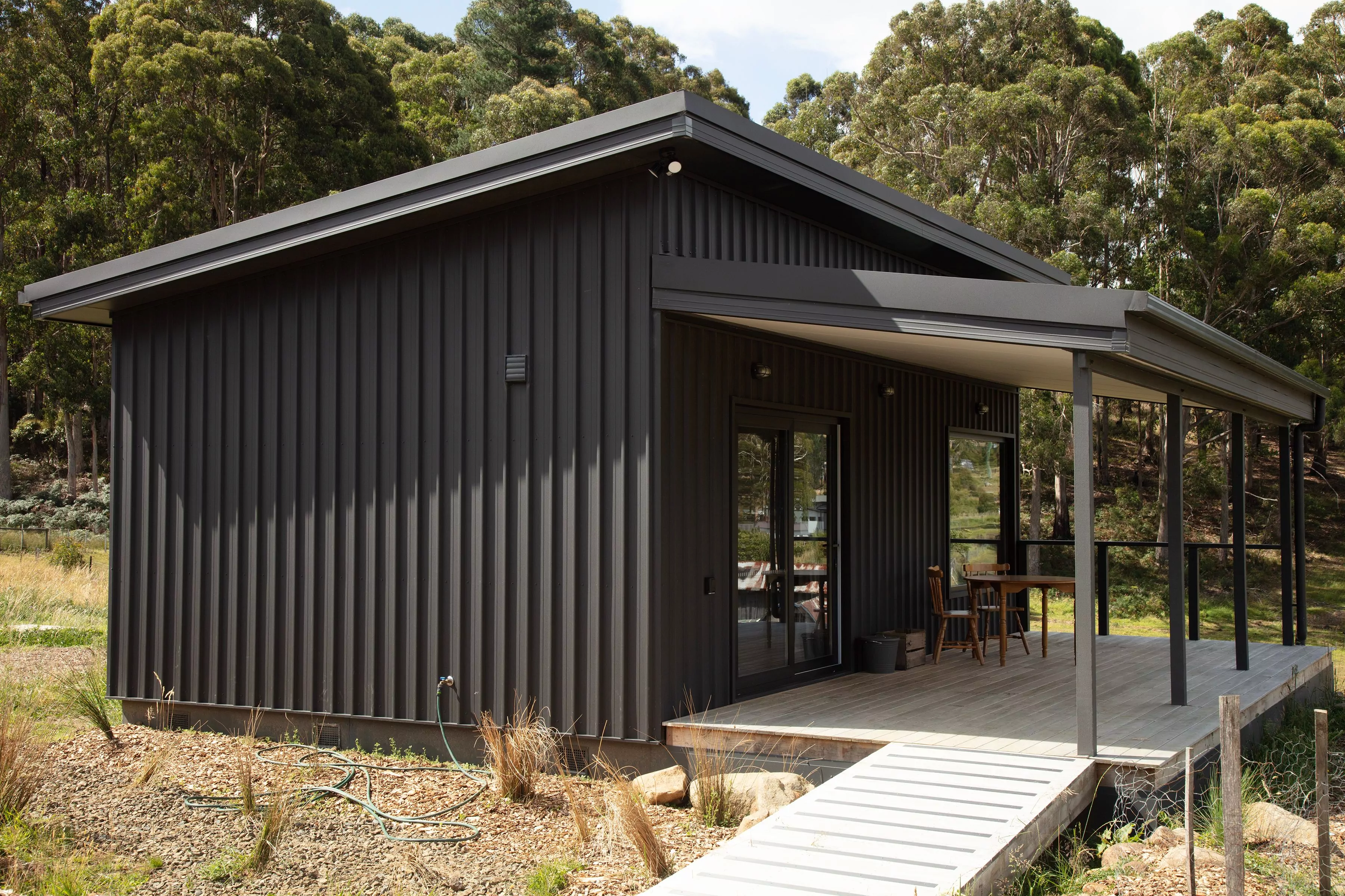 The Minimalist Side - Ernest Cutler Constructions