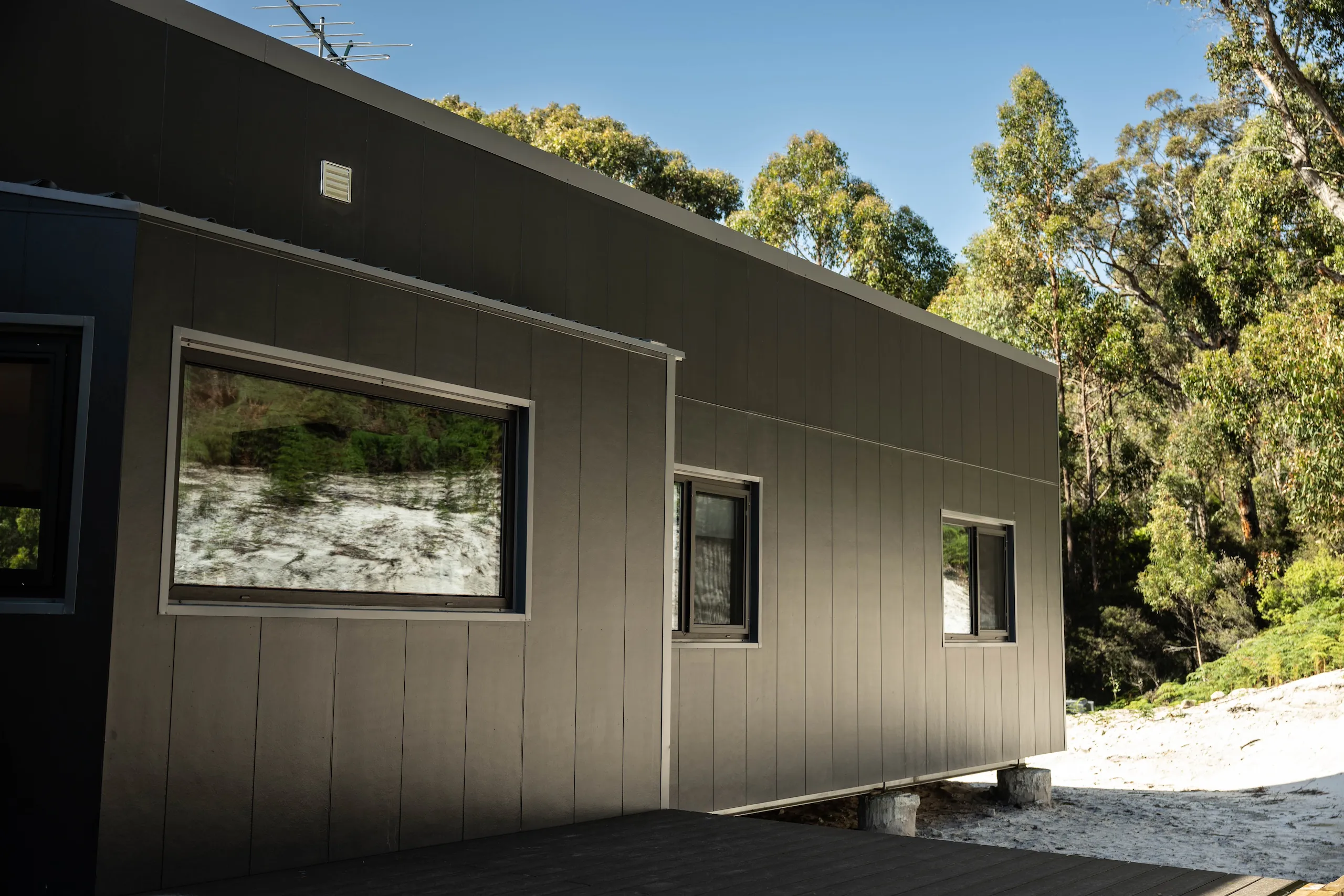 The Tasmanian Approach to Retreat-Style Modular Living